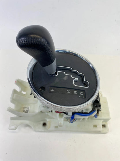 2011-2017 Outlander Sport Automatic Transmission Gear Shifter Selector 2400A118