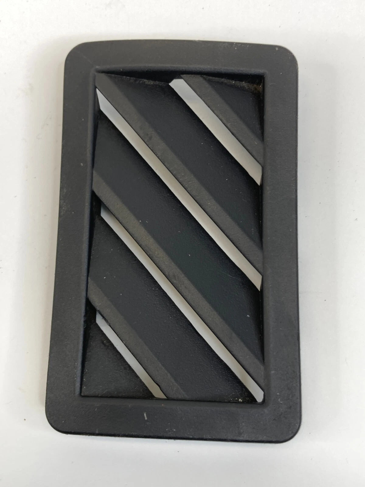 2006 2007 MERCURY MILAN FORD FUSION DASH UPPER RIGHT SIDE AIR VENT DEFROST GRILL