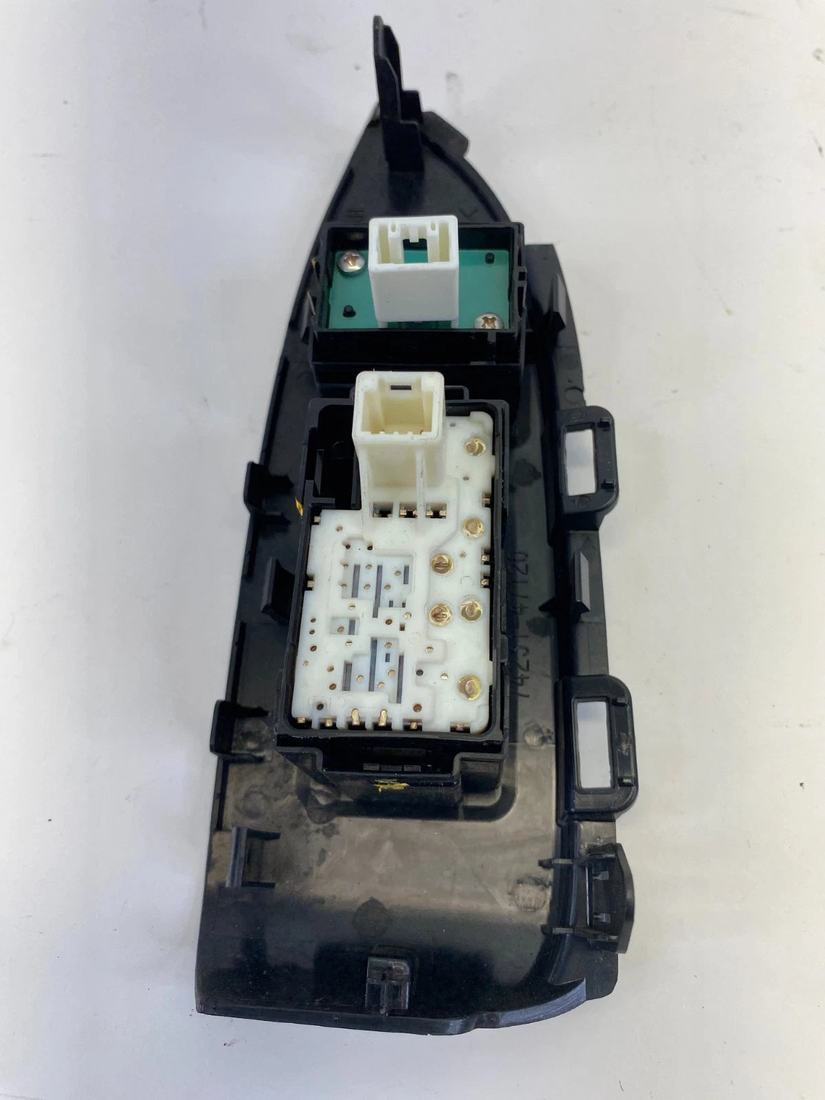 10-15 TOYOTA PRIUS FRONT RIGHT RH POWER WINDOW LOCK SWITCH PANEL OEM 74231-47120