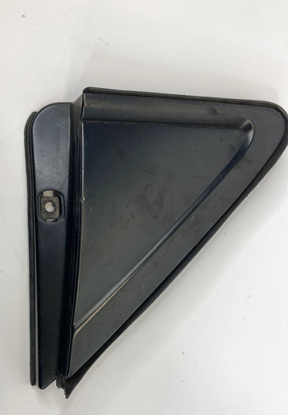 99-04 HONDA ODYSSEY FRONT LEFT FENDER EXTERIOR CORNER COVER TRIM 75495S0XAA000