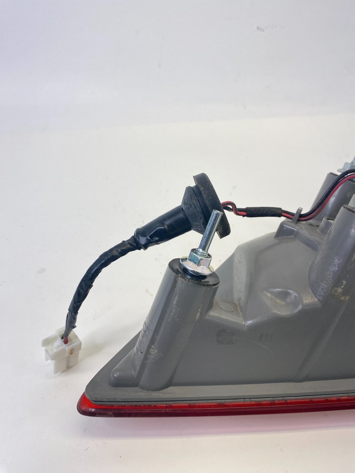 2011-2014 Nissan Murano Rear Left Side Gate Mounted Taillight Backup Lamp Assy
