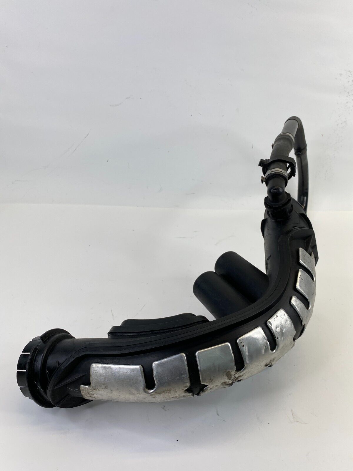 2013-2016 Ford Escape 1.6L Air Intake Intercooler Duct Hose Pipe CV61-9F805-DA