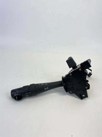 2006-2008 PONTIAC GRAND PRIX TURN SIGNAL HEADLIGHT AND CRUISE CONTROL SWITCH