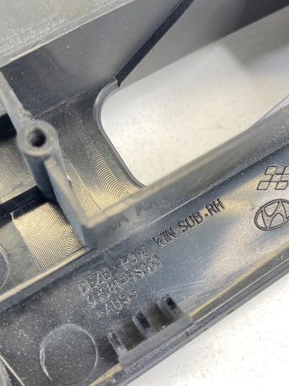 2011-2014 HYUNDAI SONATA REAR RIGHT SIDE DOOR WINDOW SWITCH BEZEL 935813S060 OEM
