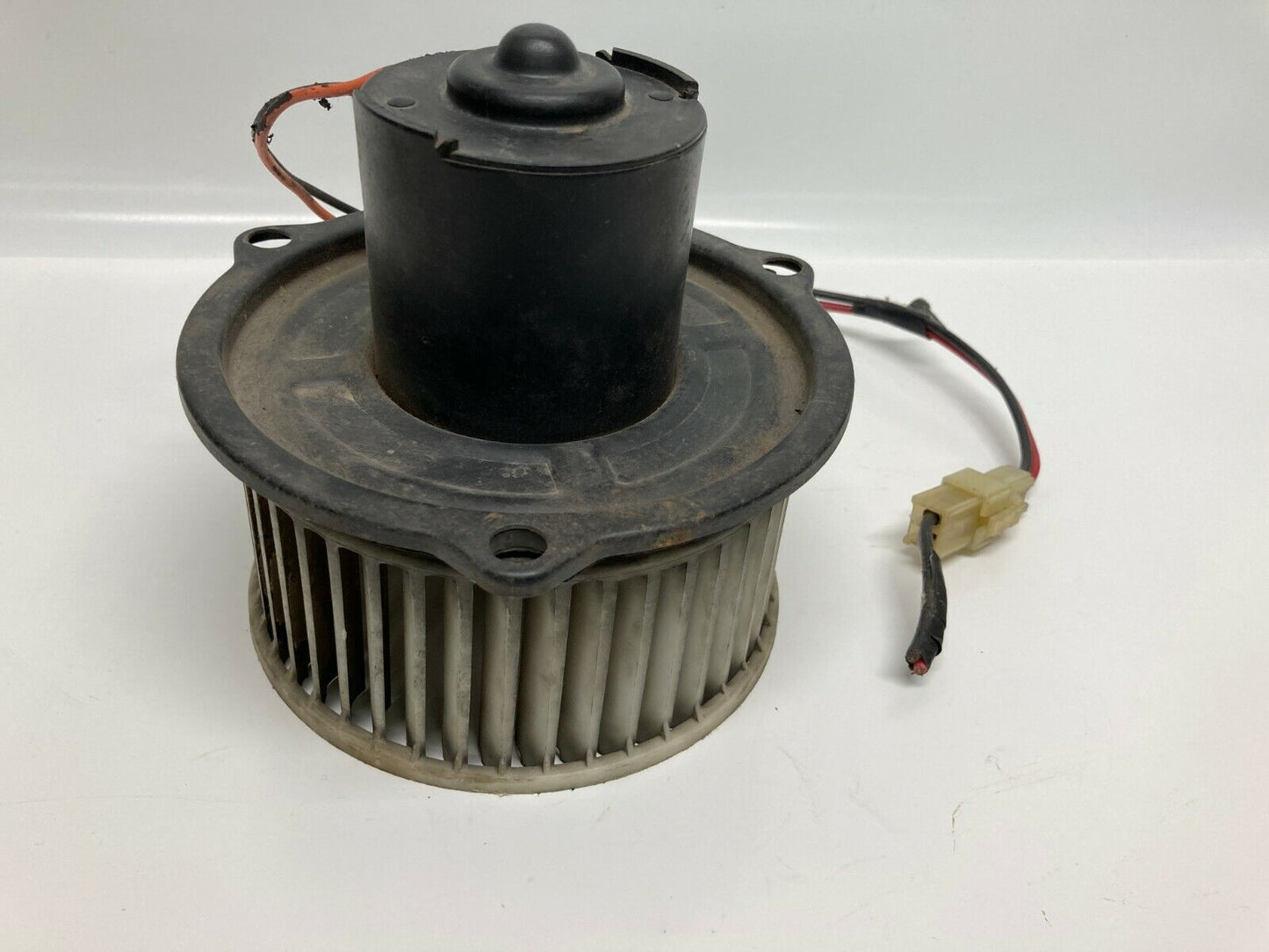 93 94 95 96 Jeep Grand Cherokee 4.0L HVAC A/C Heater Blower Motor Fan OEM