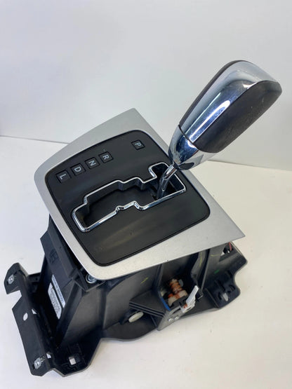 2010-2012 DODGE CALIBER AUTOMATIC GEAR SHIFTER LEVER UNIT OEM FACTORY 68059485AC