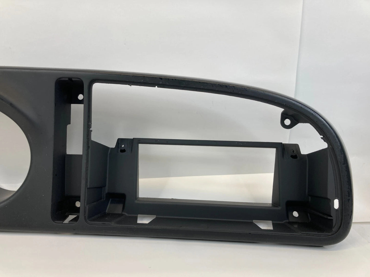 03-06 SAAB 9-3 93 SPEEDOMETER INSTRUMENT CLUSTER DASH BEZEL TRIM PANEL 12785417