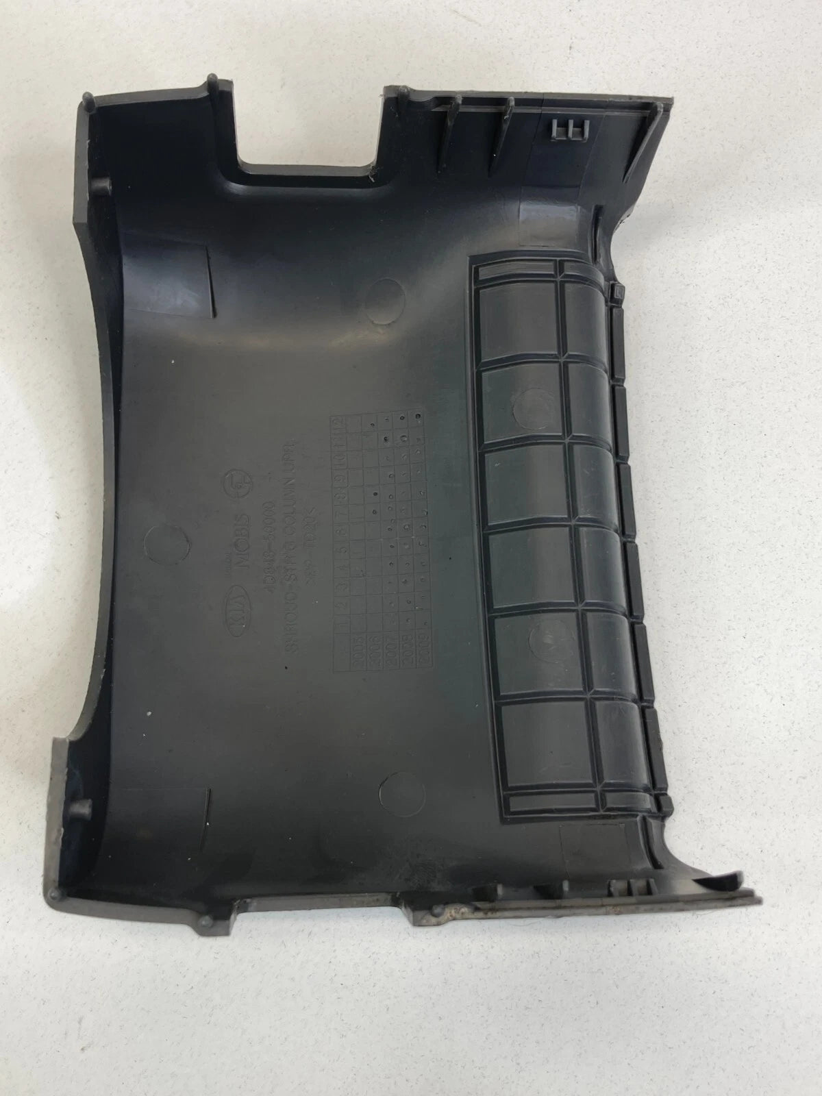 2006-2014 KIA SEDONA UPPER STEERING COLUMN COVER SHROUD TRIM 4D848-50000