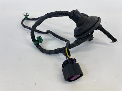 2008-2012 BUICK ENCLAVE LEFT DRIVER TAILLIGHT WIRE WIRING HARNESS PLUG PIGTAIL