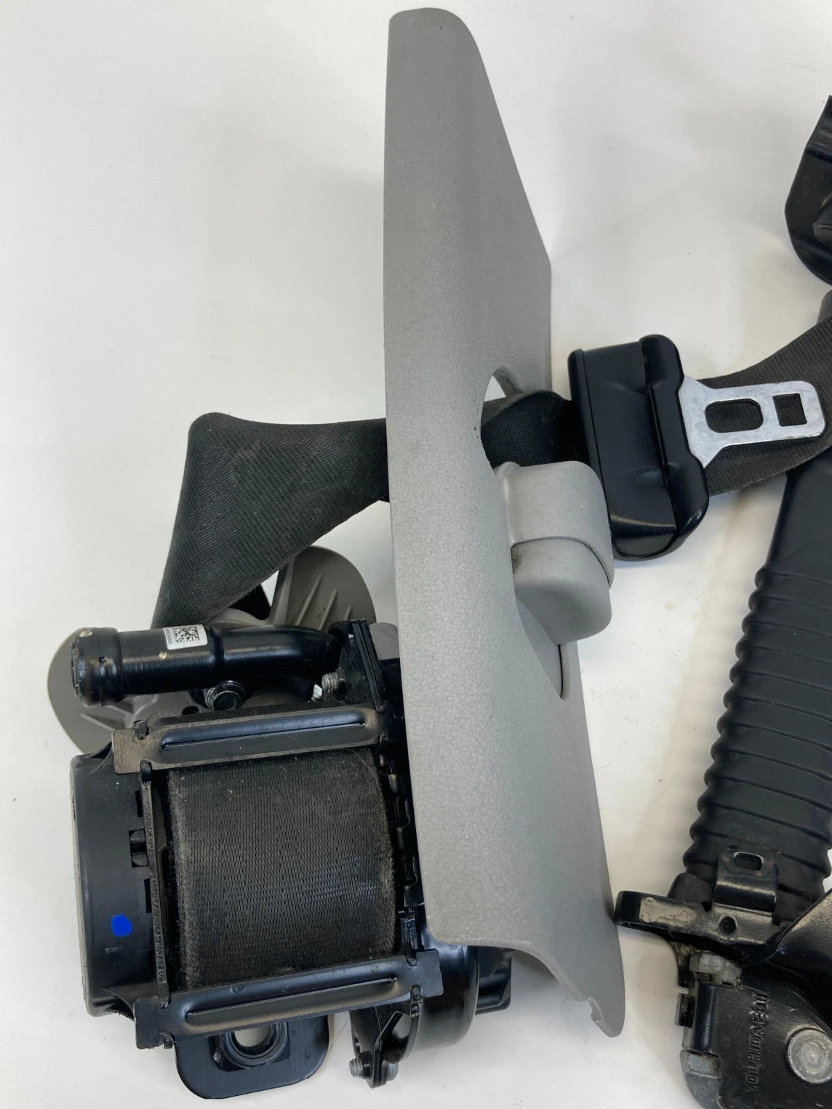 14-18 Kia Forte Front Left Side Seat Belt Retractor Pretensioner 88810-A7500WK