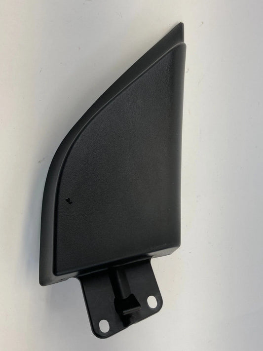 2004-2006 CADILLAC SRX FRONT RIGHT INNER DOOR MIRROR CORNER TRIM COVER 12042 MMS