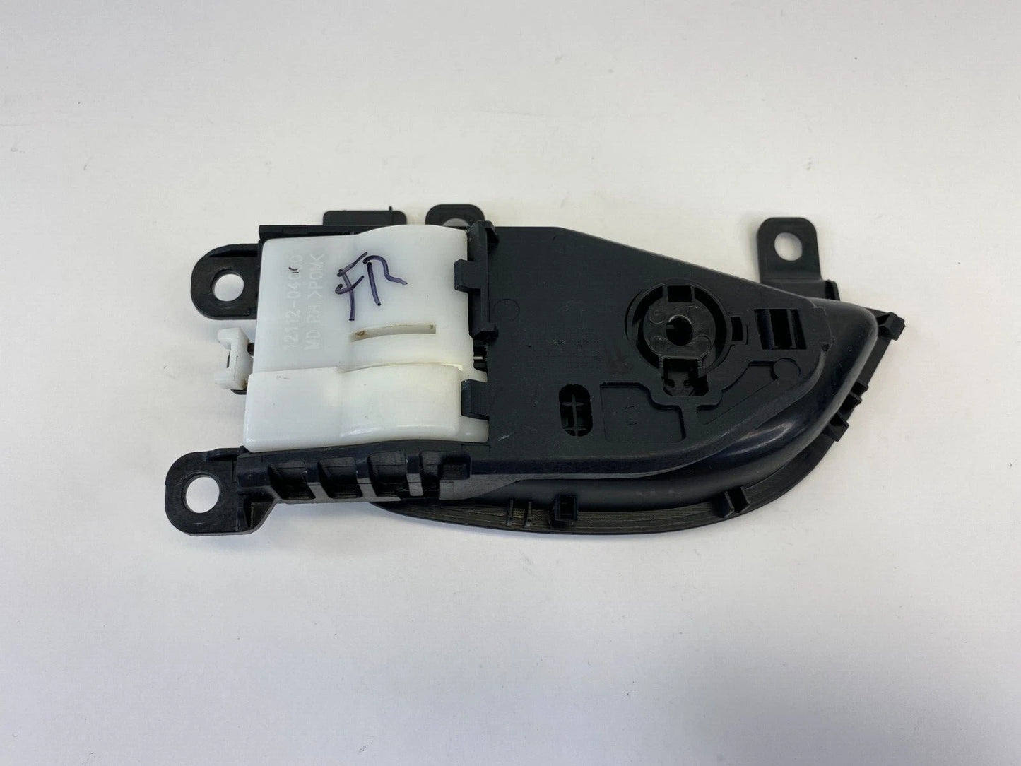 2014 2015 2016 HYUNDAI ELANTRA FRONT RIGHT INTERIOR DOOR HANDLE 82623-MD000 OEM
