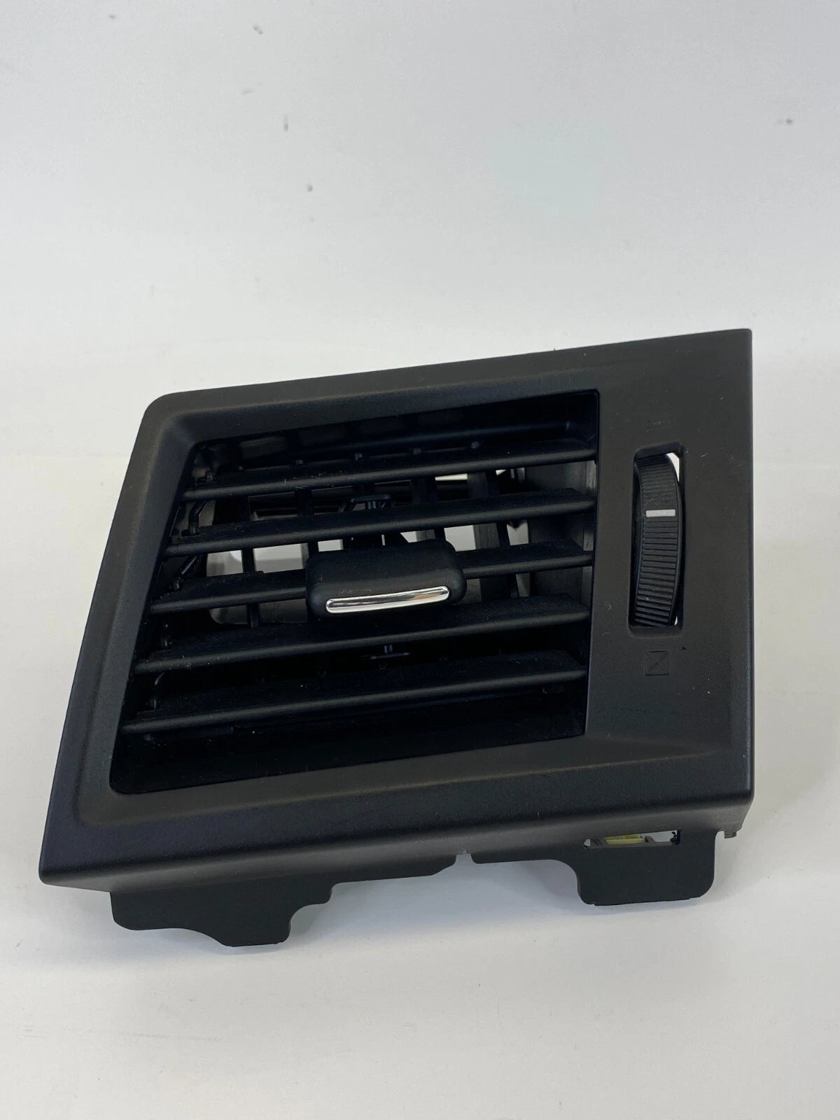 2010-2014 SUBARU LEGACY OUTBACK DASH RIGHT PASSENGER AC AIR VENT OUTLET SP14275