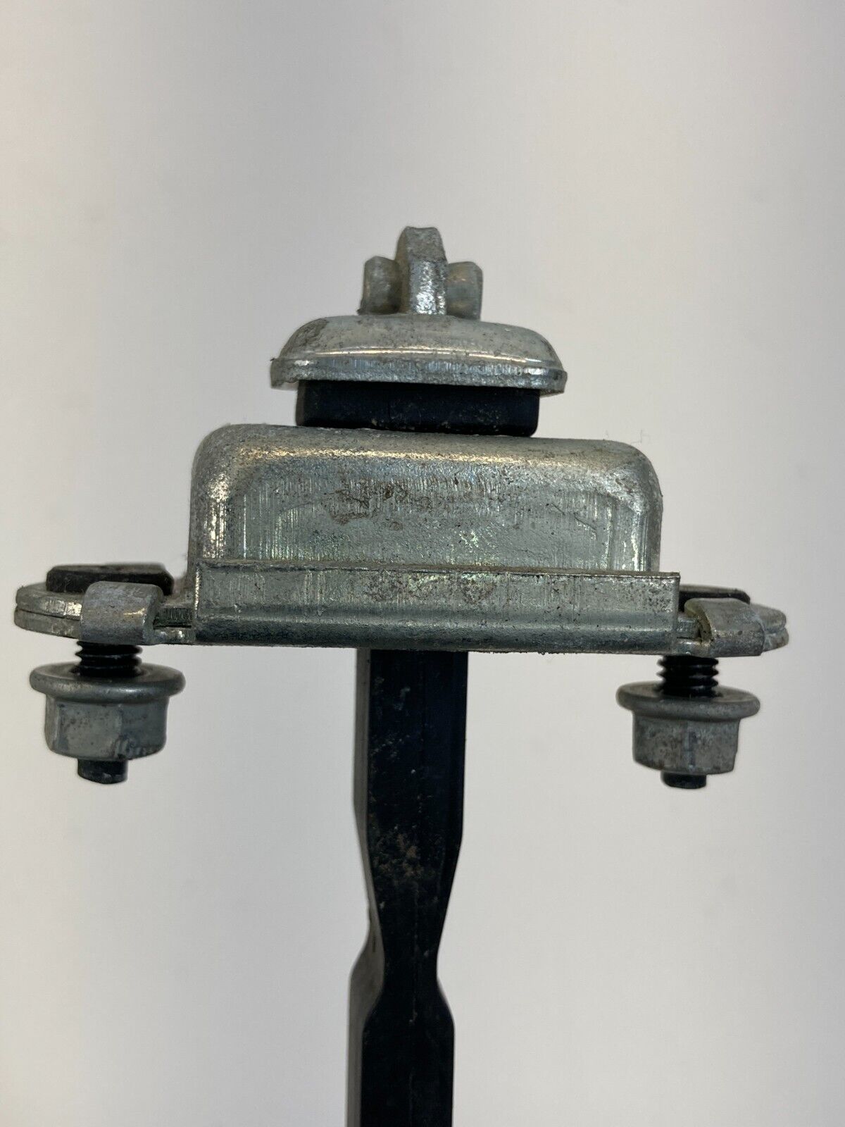 2006-2011 Ford Focus Sedan Door Check Stop Stopper Detent 6S4AA23500