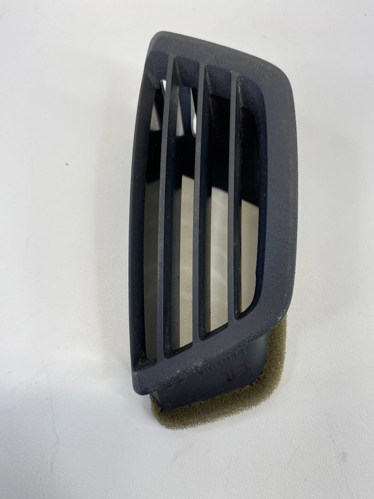 2010-2017 GMC TERRAIN DASH RIGHT SIDE DEFROST DEFOGGER VENT GRILLE 20817703 OEM