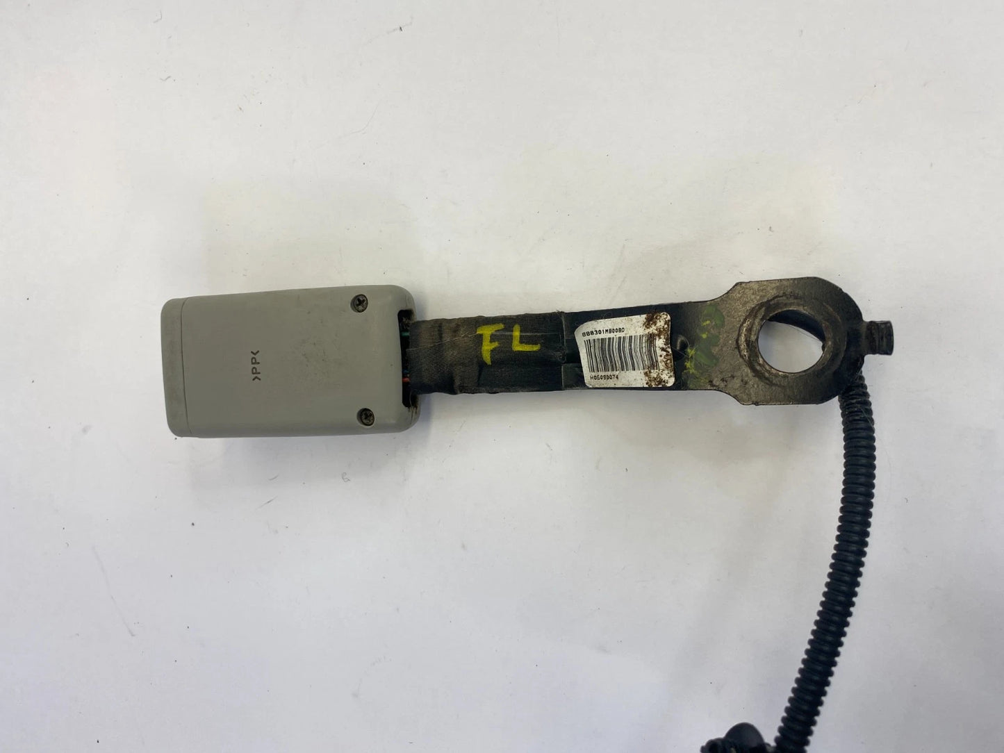 2011-2013 KIA FORTE FRONT LEFT DRIVER SIDE SEAT BELT BUCKLE 88830-1M80080 OEM