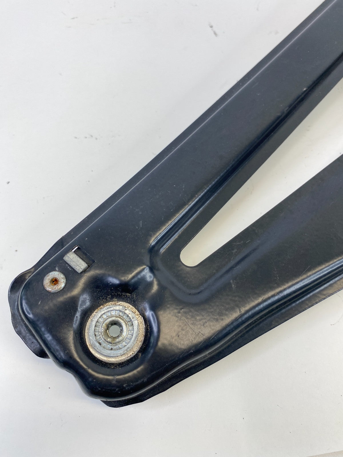 2003-2009 Range Rover Rear Left Side Back Door Window Regulator w /Motor OEM