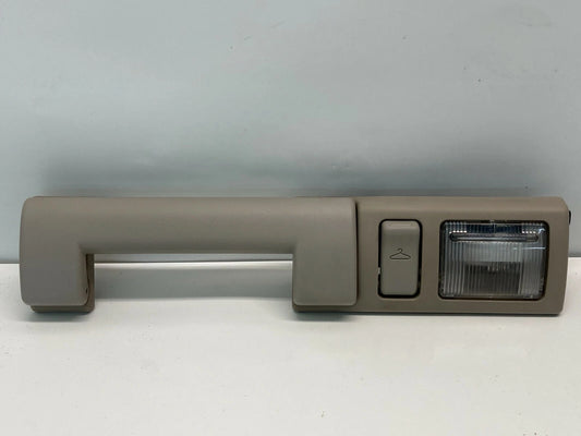 2004-2006 CHRYSLER PACIFICA REAR LEFT ROOF GRAB HANDLE COURTESY LIGHT OEM 827583