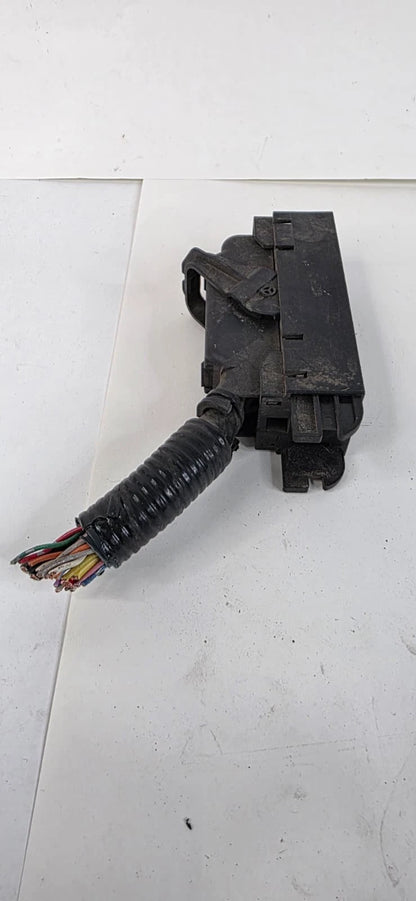 2005-2008 Nissan Pathfinder 4.0L V6 Anti Lock Brake Pump Plug Connector OEM