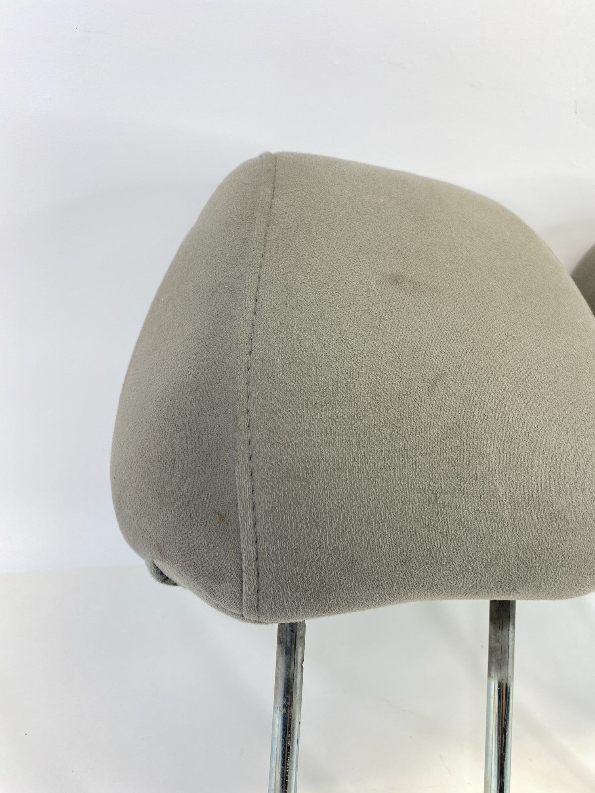 2010-2012 Nissan Altima SEDAN Front Seat Headrest Left Right Head Rest Set Pair