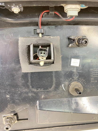 2011-2015 FORD EXPLORER REAR TAILGATE WING SPOILER THIRD BRAKE BB53-7841602-AEW