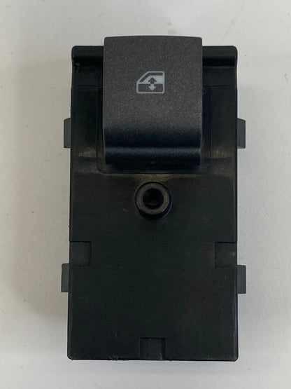10-12 CADILLAC SRX REAR RIGHT SIDE DOOR WINDOW CONTROL SWITCH BUTTON 25955380
