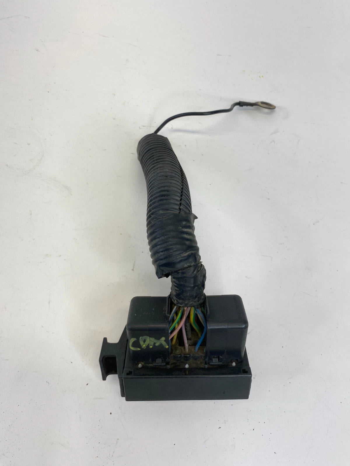 2000-2002 ISUZU TROOPER ANTI LOCK BRAKE ABS PUMP CONNECTOR PLUG PIGTAIL OEM