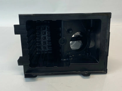 2005 2006 2007 MERCURY MARINER 3.0L UPPER AIR INTAKE CLEANER BOX 5L84-9600-BB
