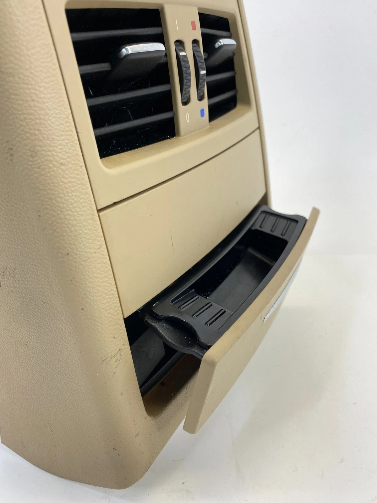 2007 2008 BMW 328XI REAR CENTER CONSOLE AC AIR VENT GRILLE W/ ASHTRAY 7129556