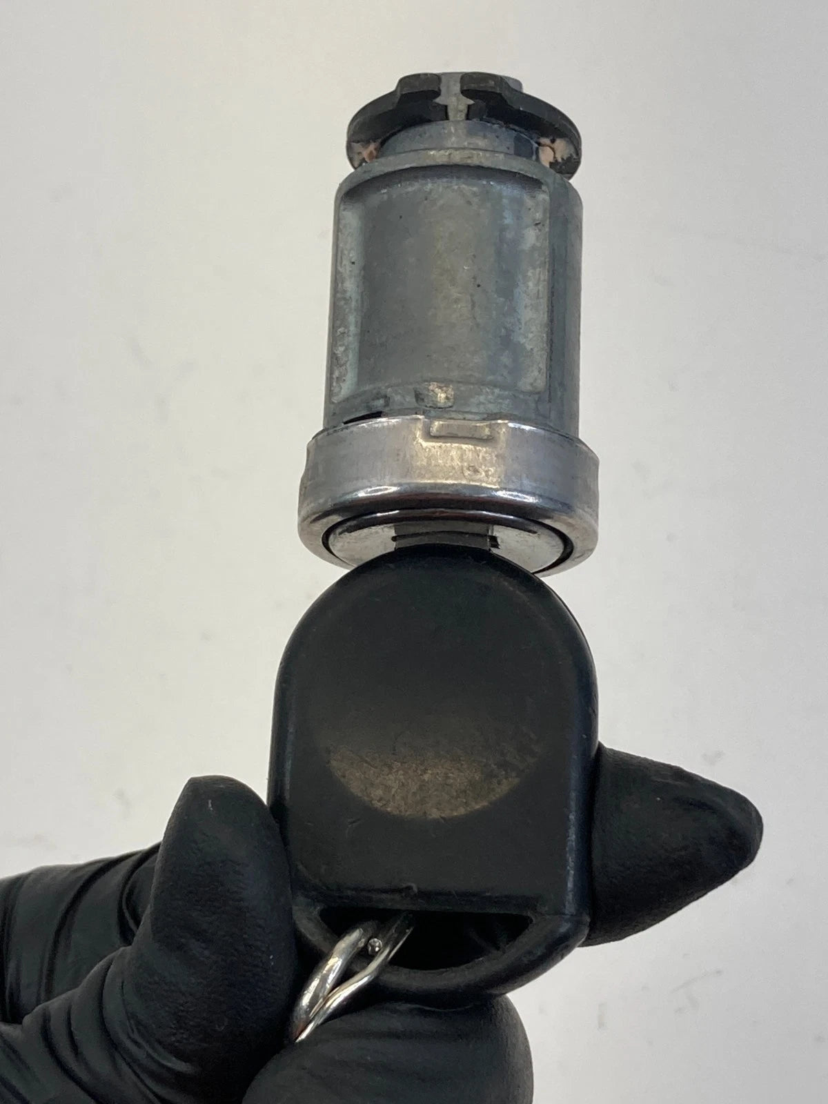 13-19 FORD POLICE INTERCEPTOR UTILITY IGNITION SWITCH LOCK CYLINDER W/ KEY OEM