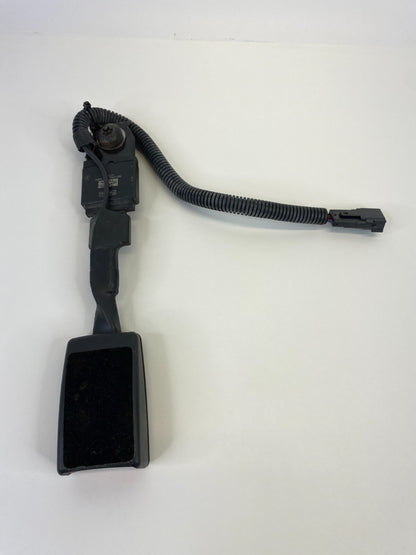 2013 2014 Ford Focus Front Right Passenger Seat Belt Buckle DM51-61208-CCW OEM