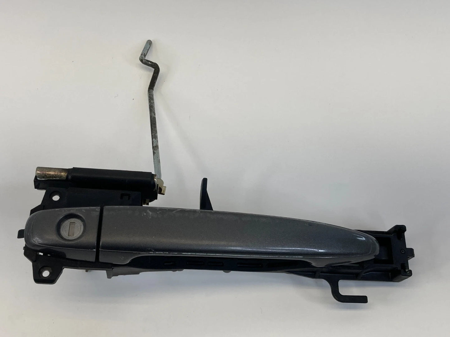 2004-2010 TOYOTA SIENNA FRONT RIGHT PASSENGER SIDE EXTERIOR DOOR HANDLE OEM