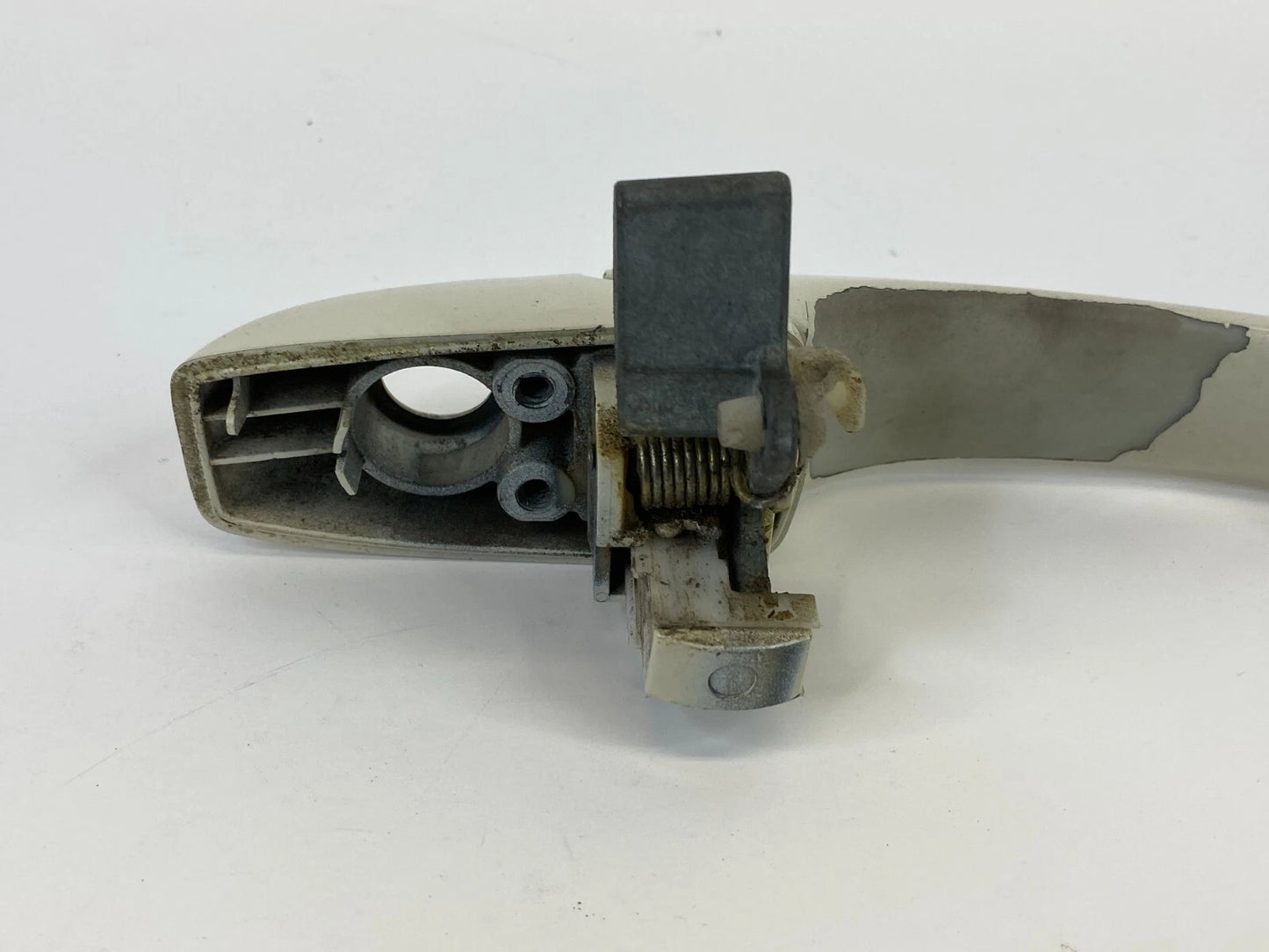 2005-2010 CHRYSLER 300 FRONT LEFT DRIVER SIDE EXTERIOR OUTER DOOR HANDLE OEM