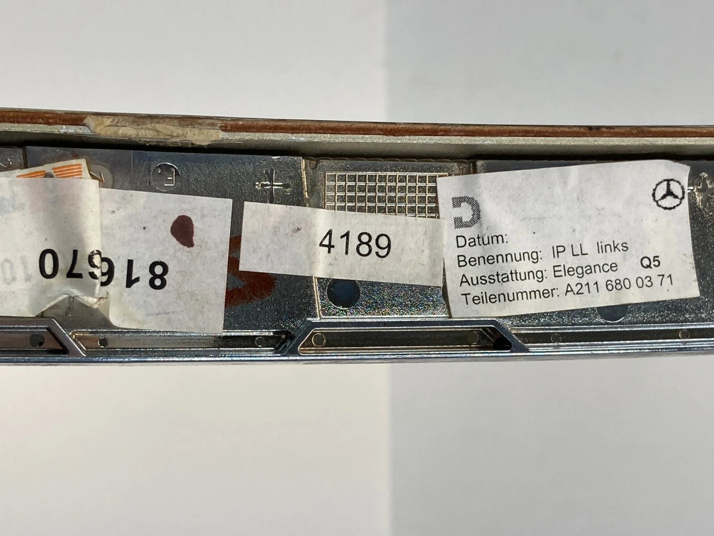 2003-2009 MERCEDES-BENZ E 320 WOODGRAIN FRONT DASH BEZEL TRIM COVER A2116800371
