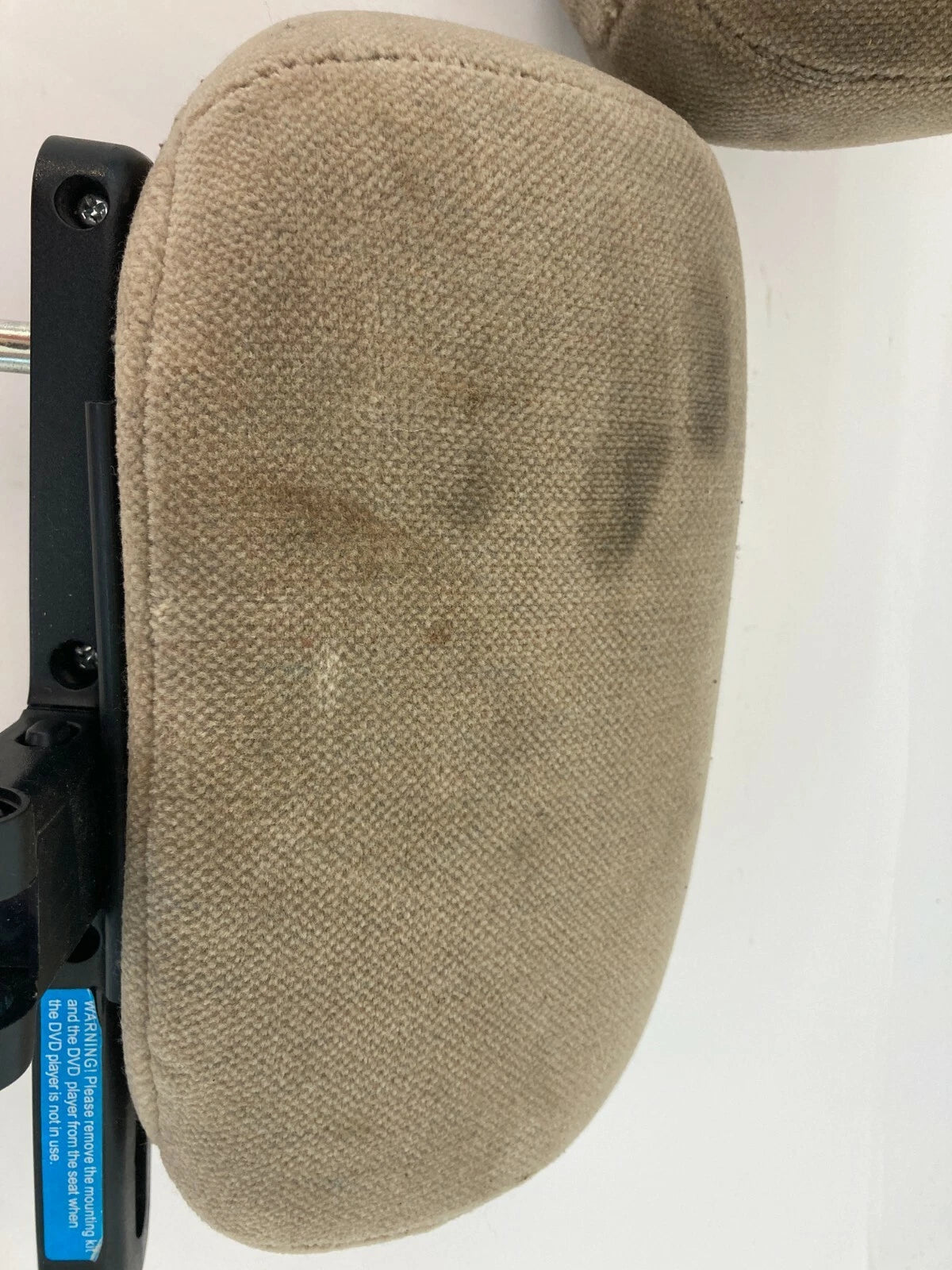 2003-2008 ISUZU ASCENDER SECOND ROW PAIR SET RIGHT LEFT SEAT HEADREST HEAD REST