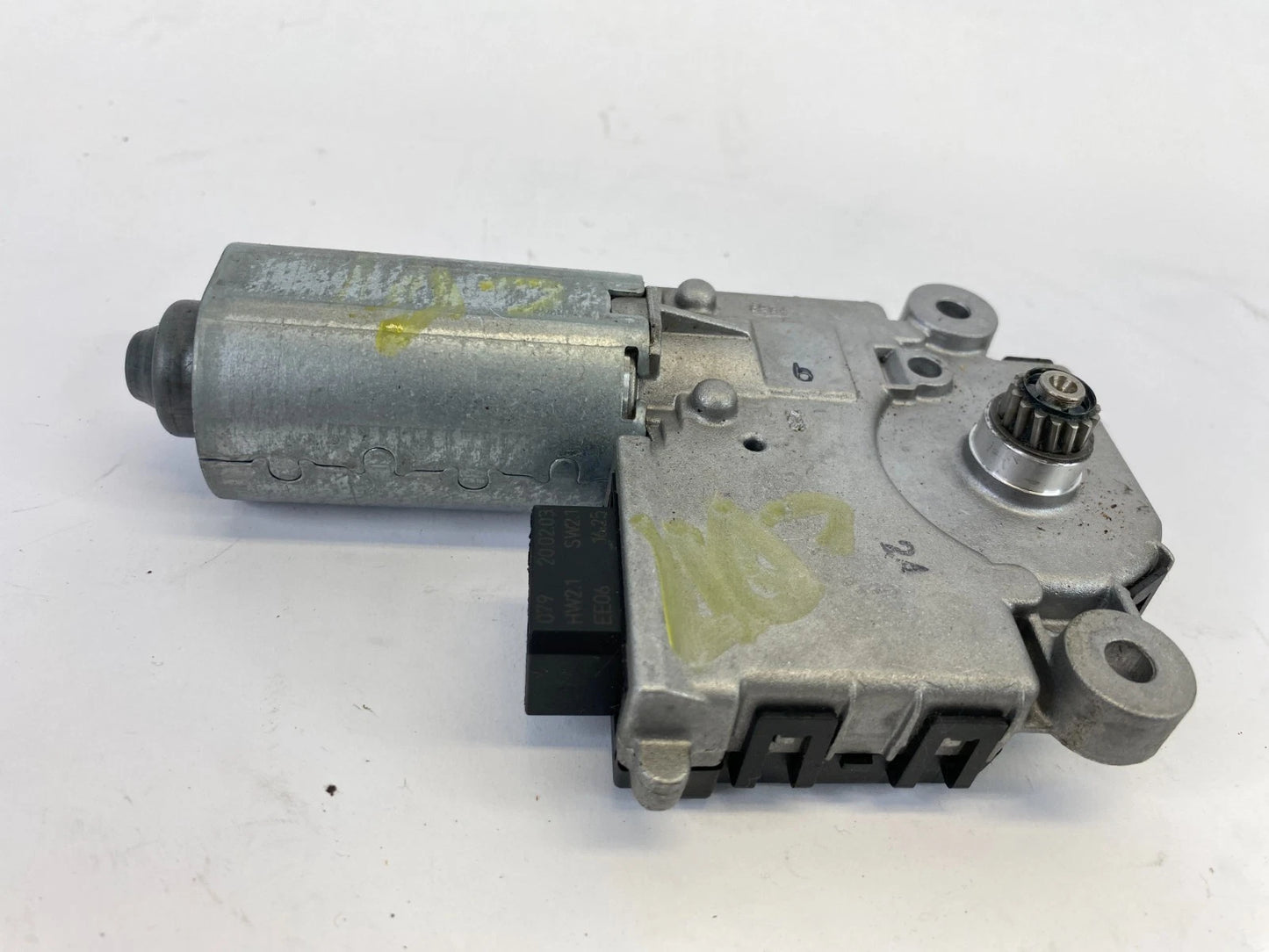 2002-2005 FORD EXPLORER SUNROOF SUN ROOF MOTOR ASSEMBLY 0 390 200 051 OEM