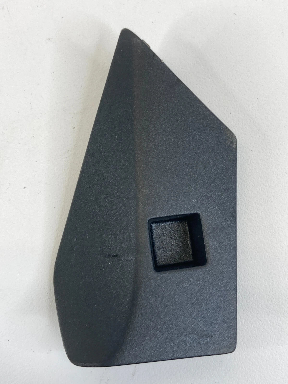 2009-2017 VOLKSWAGEN CC GLOVE BOX COMPARTMENT LOCK BOLT COVER 3C1858544 OEM