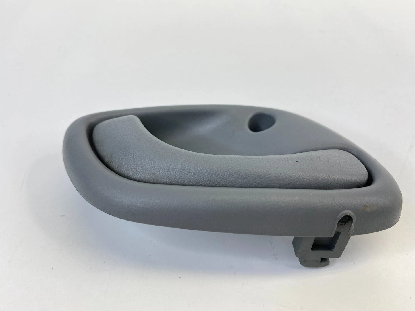 2003-2005 SUZUKI GRAND VITARA REAR RIGHT PASSENGER INSIDE INNER DOOR HANDLE OEM