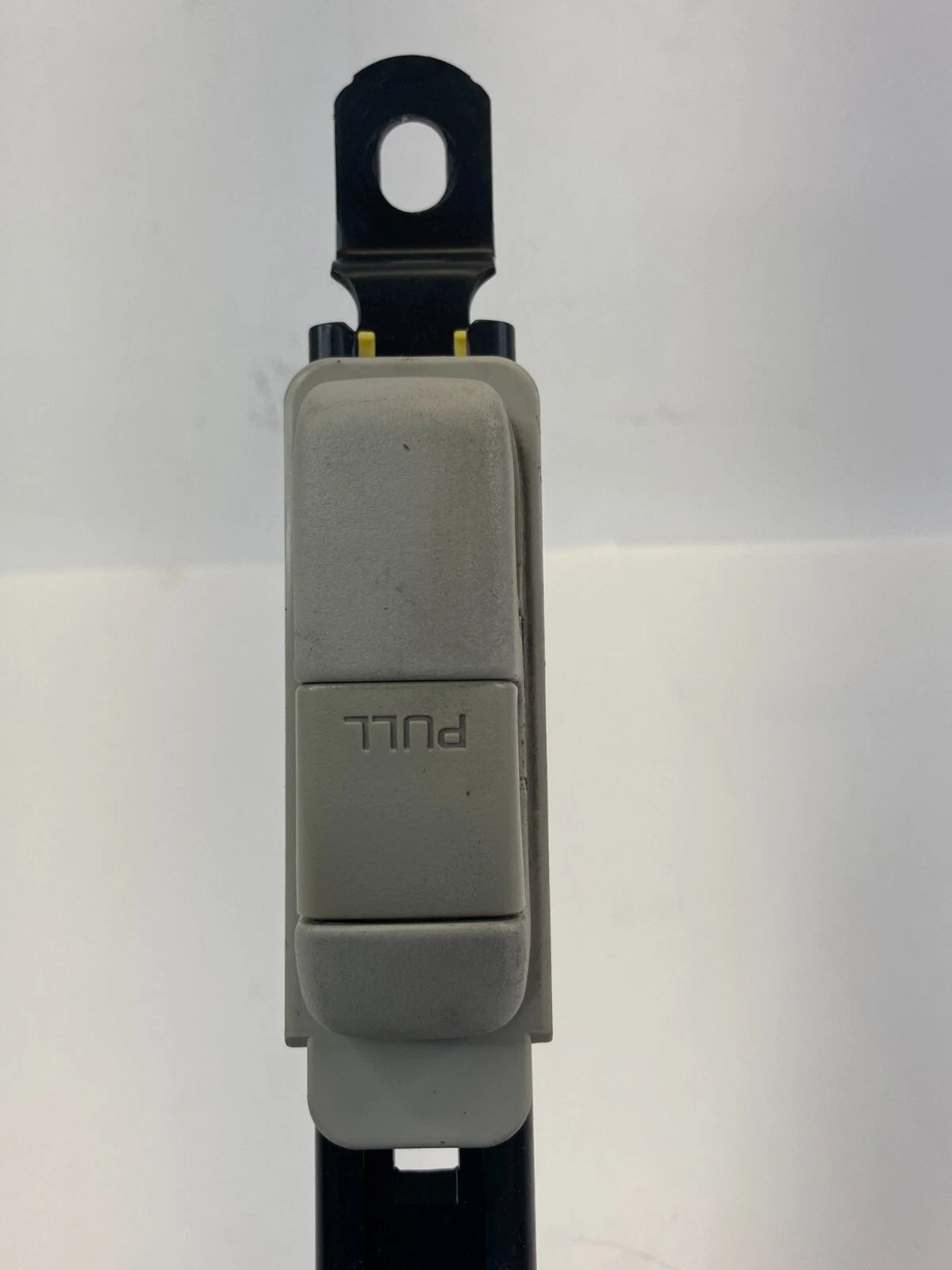2007-2010 NISSAN SENTRA FRONT RIGHT PASSENGER SIDE SEAT BELT HEIGHT ADJUSTER OEM