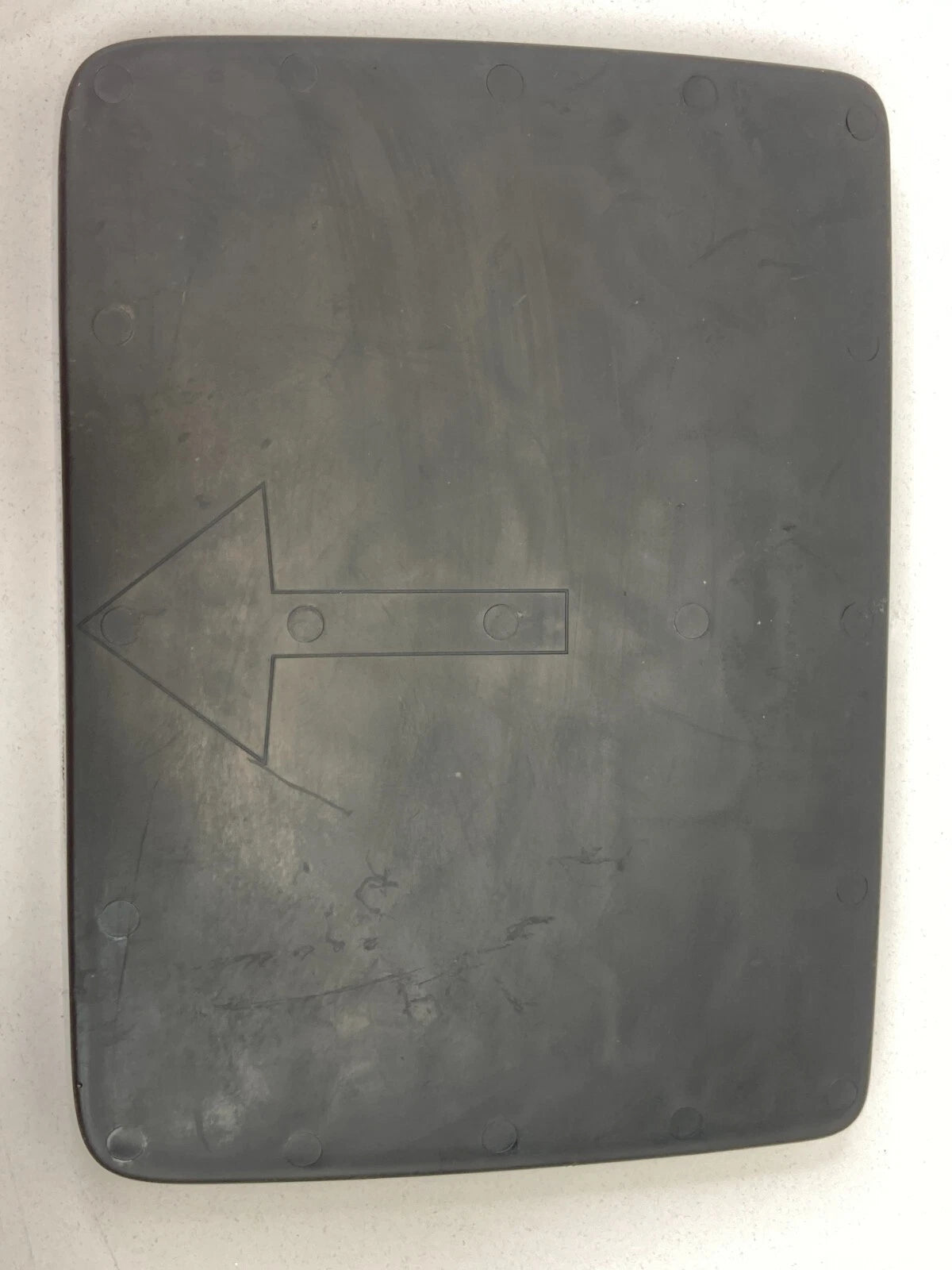 2010 10 DODGE CALIBER MAINSTREET DASH DASHBOARD STORAGE COMPARTMENT RUBBER MAT