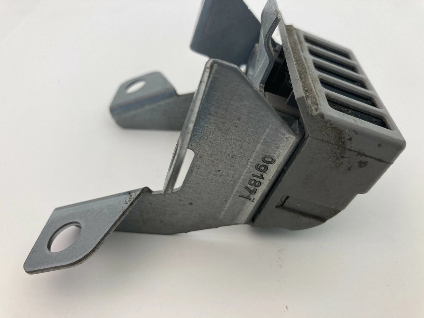 03 04 05 06 07 08 TOYOTA MATRIX REAR WINDSHIELD WIPER PLUG CONNECTOR OEM