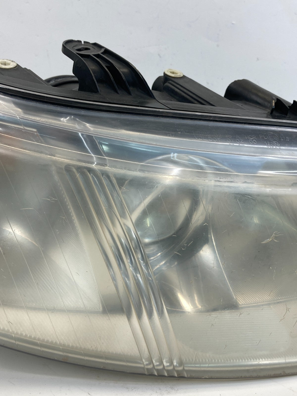 03-07 Saab 9-3 Front Right Passenger Side Headlight Headlamp Halogen Aftermarket