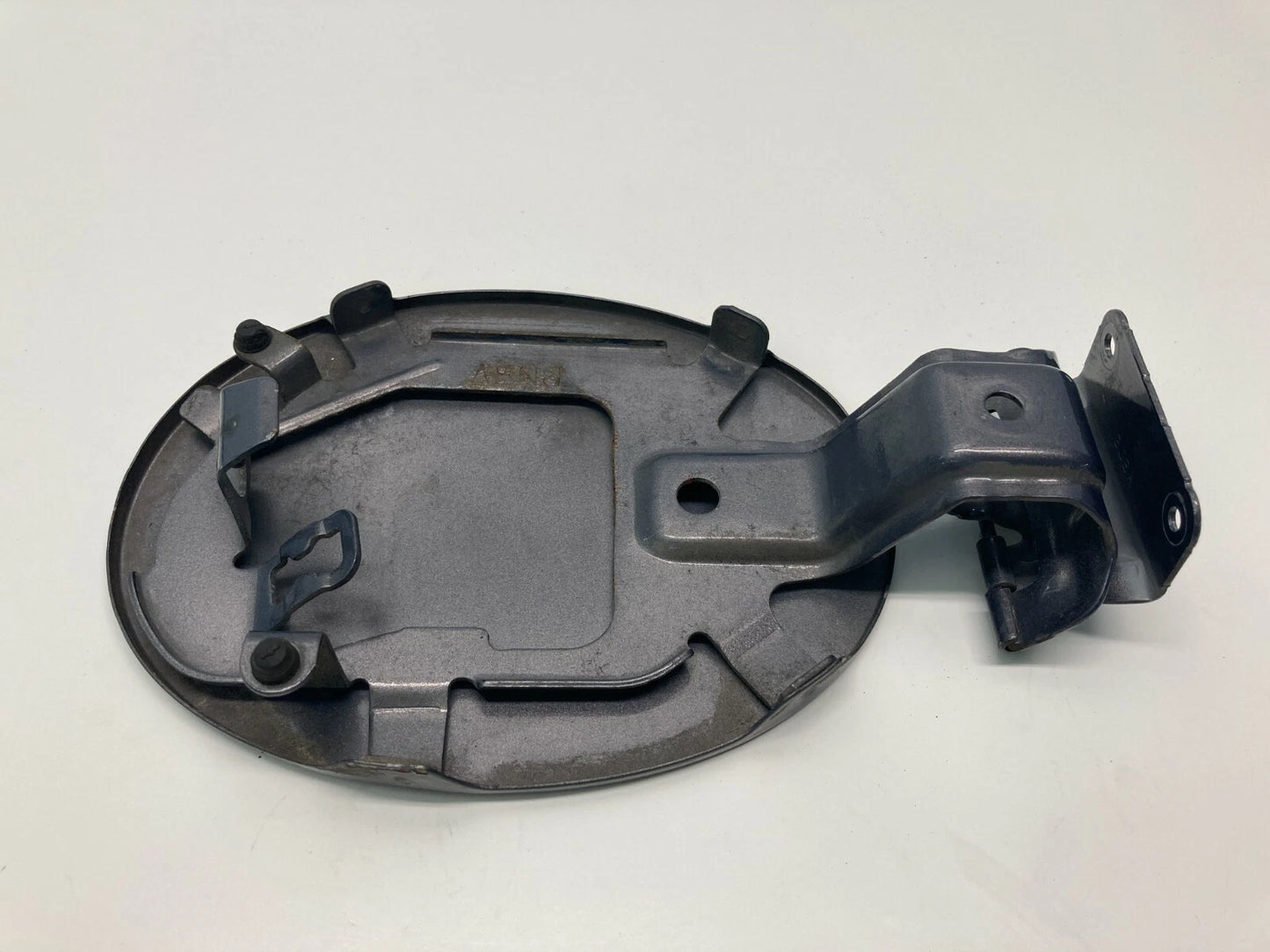 2007-2009 MAZDA3 MAZDA 3 SEDAN FUEL FILLER DOOR GAS LID COVER 32S GALAXY GRAY