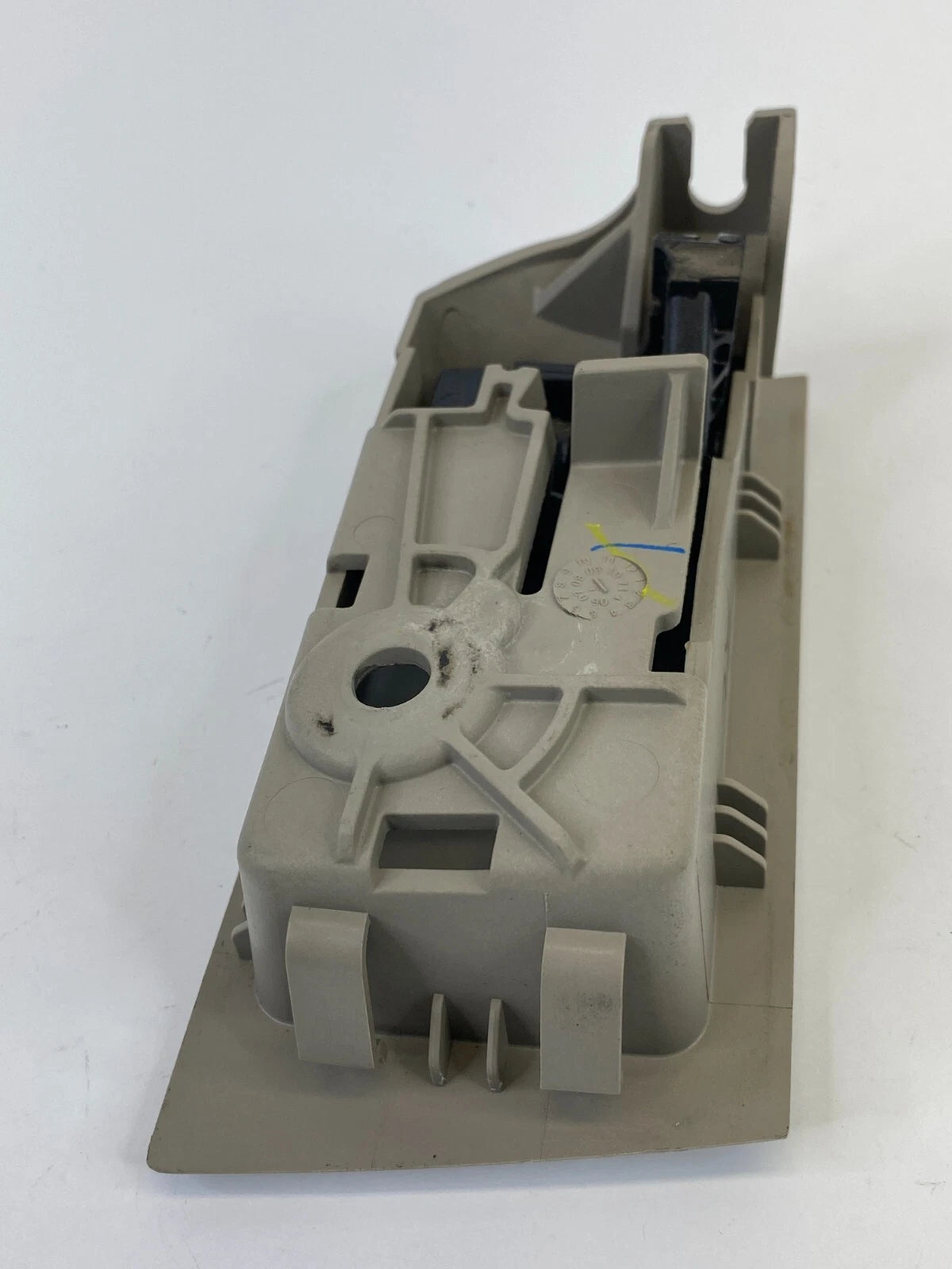 2008-2012 FORD ESCAPE REAR LEFT SIDE INSIDE DOOR HANDLE 8L84-78266B35-A OEM
