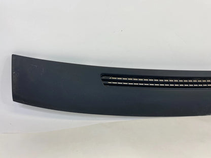 2003-2005 FORD CROWN VICTORIA FRONT DASH WINDSHIELD DEFROSTER GRILLE COVER PANEL