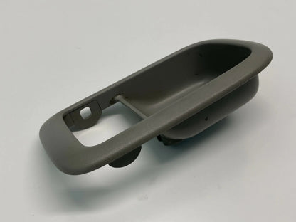 1997 1998 1999 2000 2001 LEXUS ES300 RIGHT SIDE INNER DOOR HANDLE BEZEL TRIM OEM