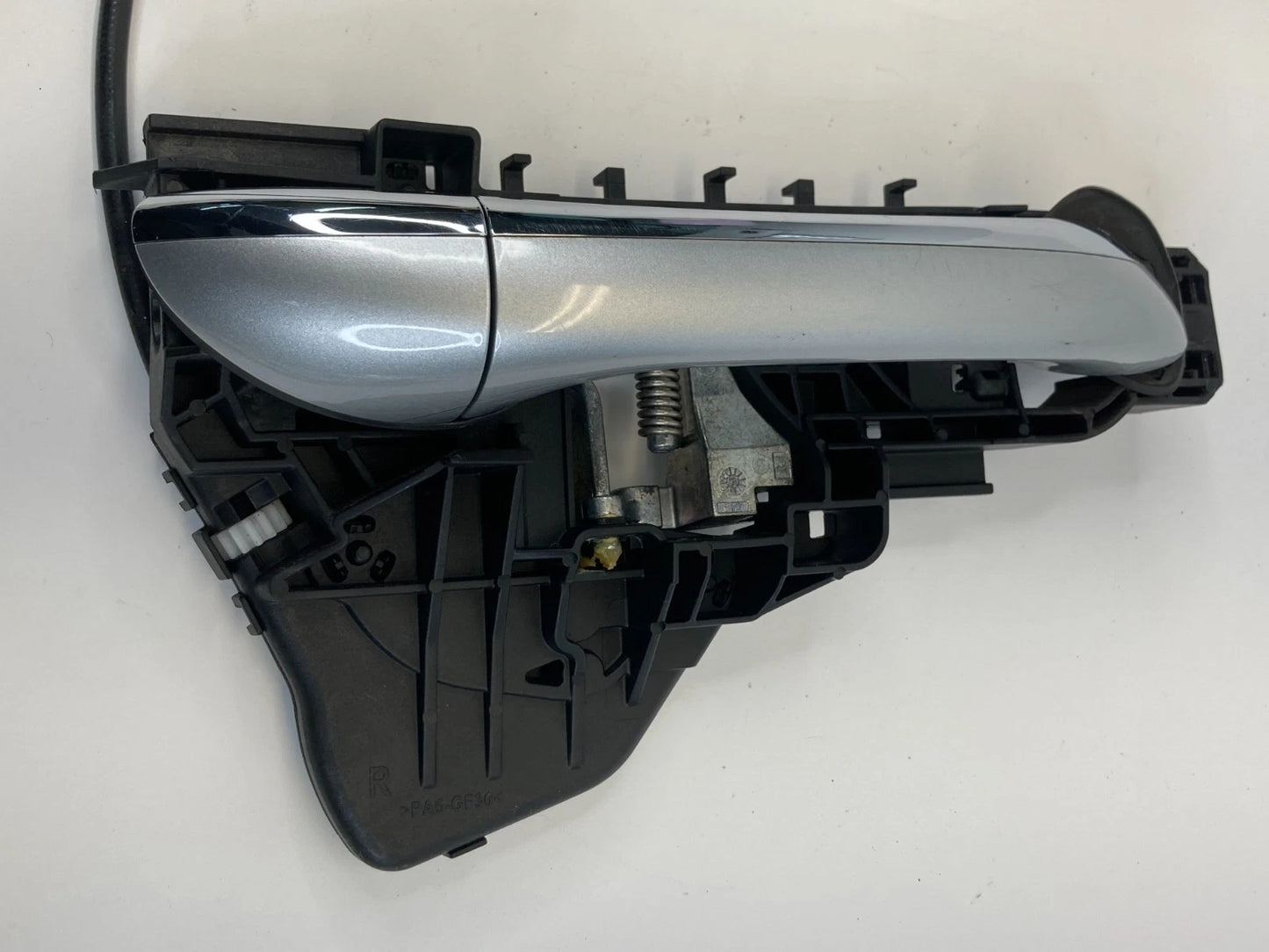 2006 2007 MERCEDES-BENZ ML 500 REAR RIGHT SIDE EXTERIOR DOOR HANDLE ASSEMBLY OEM