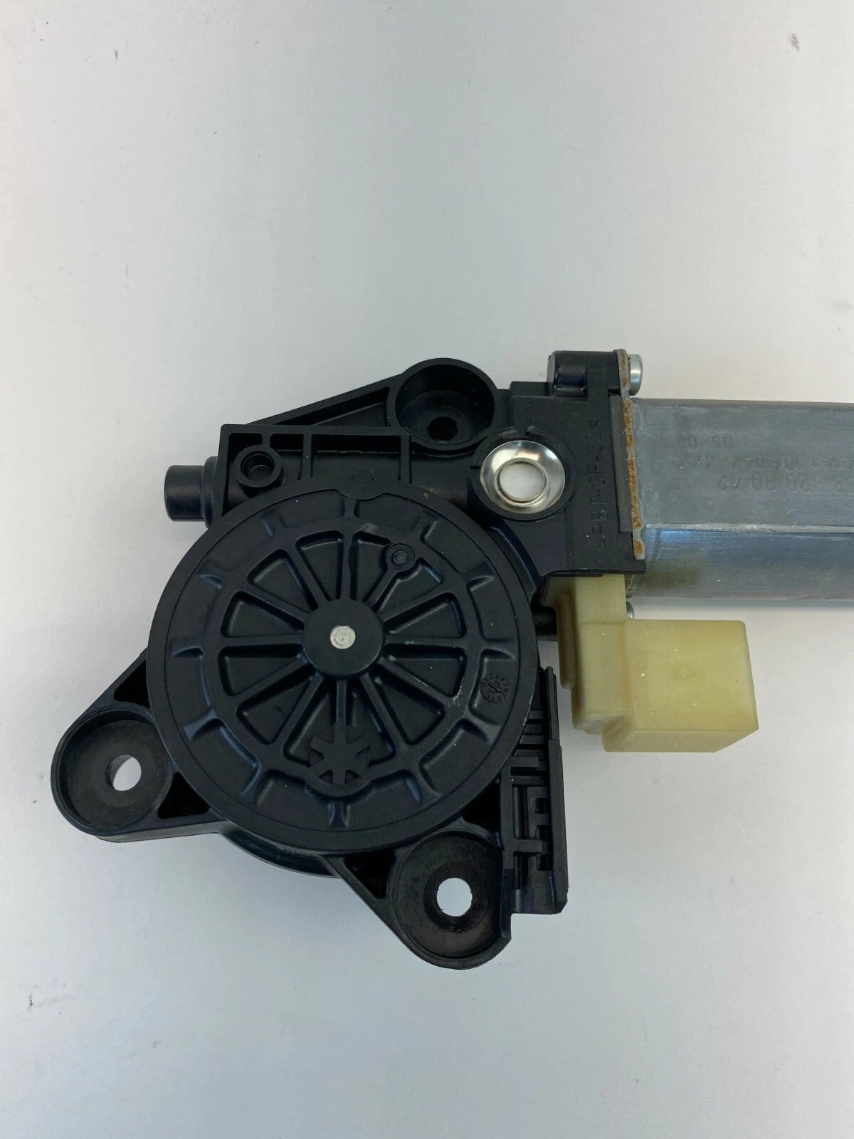 2006 2007 MERCEDES-BENZ C 280 REAR RIGHT SIDE DOOR POWER WINDOW MOTOR ASSEMBLY
