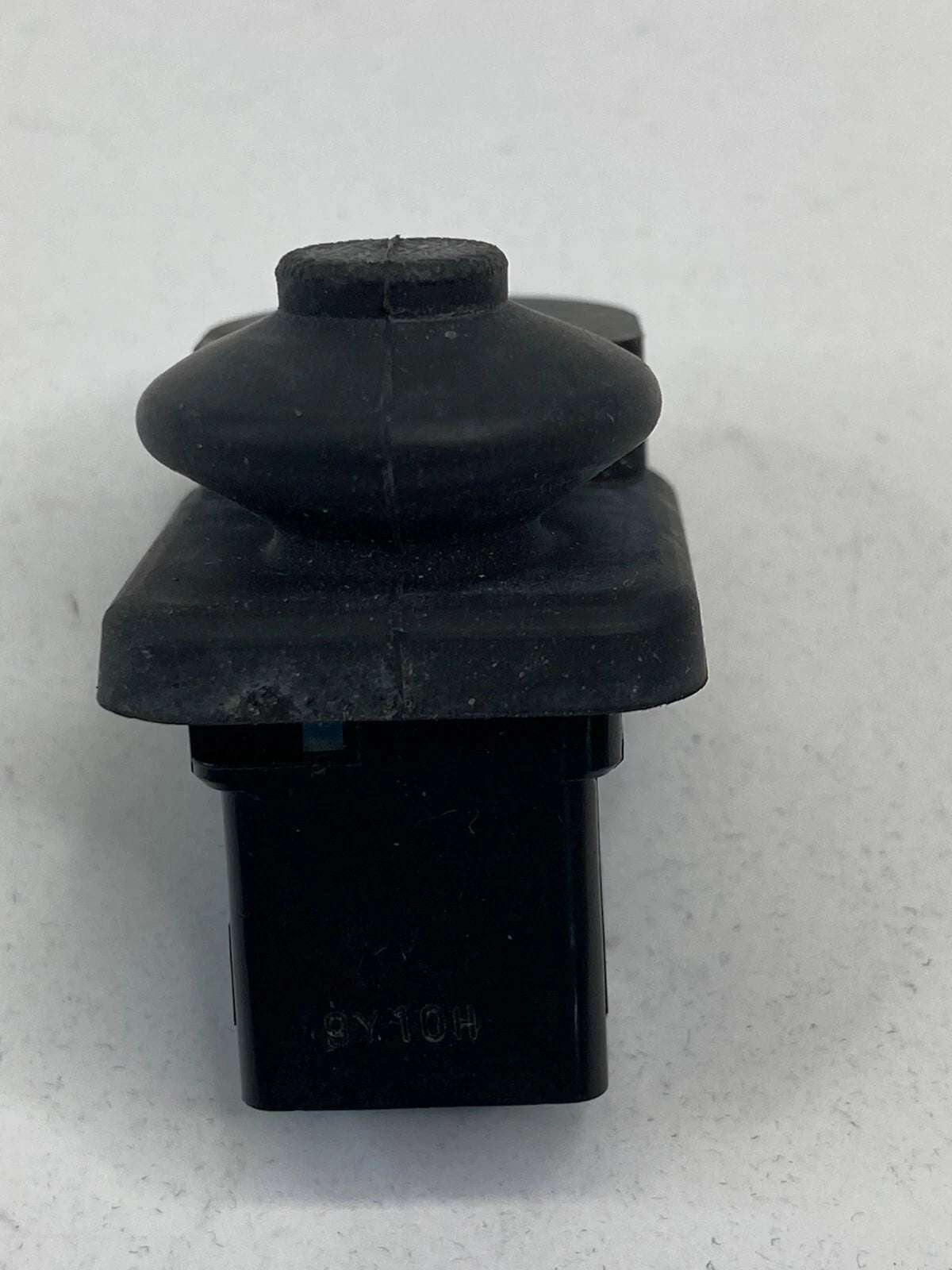 2003-2013 SUBARU FORESTER 02-14 IMPREZA FRONT RIGHT DOOR AJAR JAMB BUTTON SWITCH