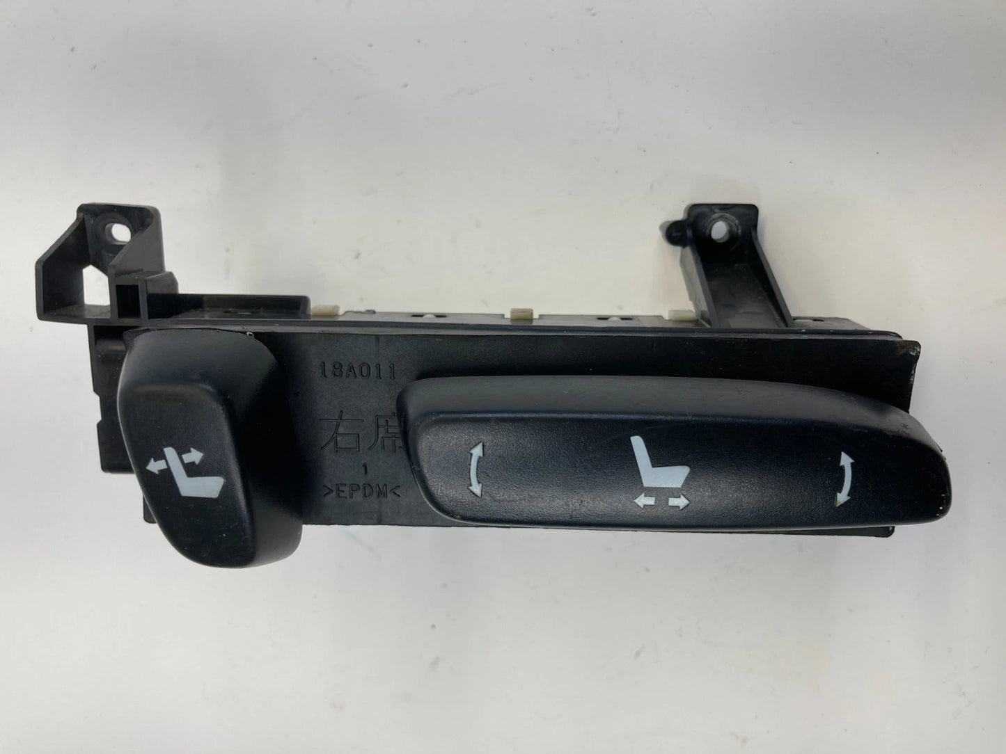 06-13 LEXUS IS250 FRONT RH PASSENGER POWER SEAT SWITCH CONTROL MODULE UNIT OEM